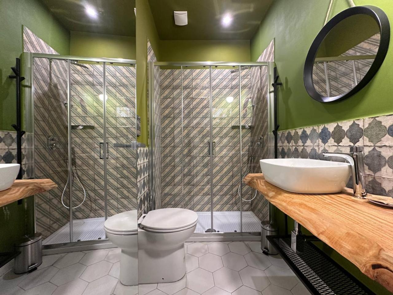 I Leoni Di Rosaroll Bed & Breakfast Napoli Bagian luar foto