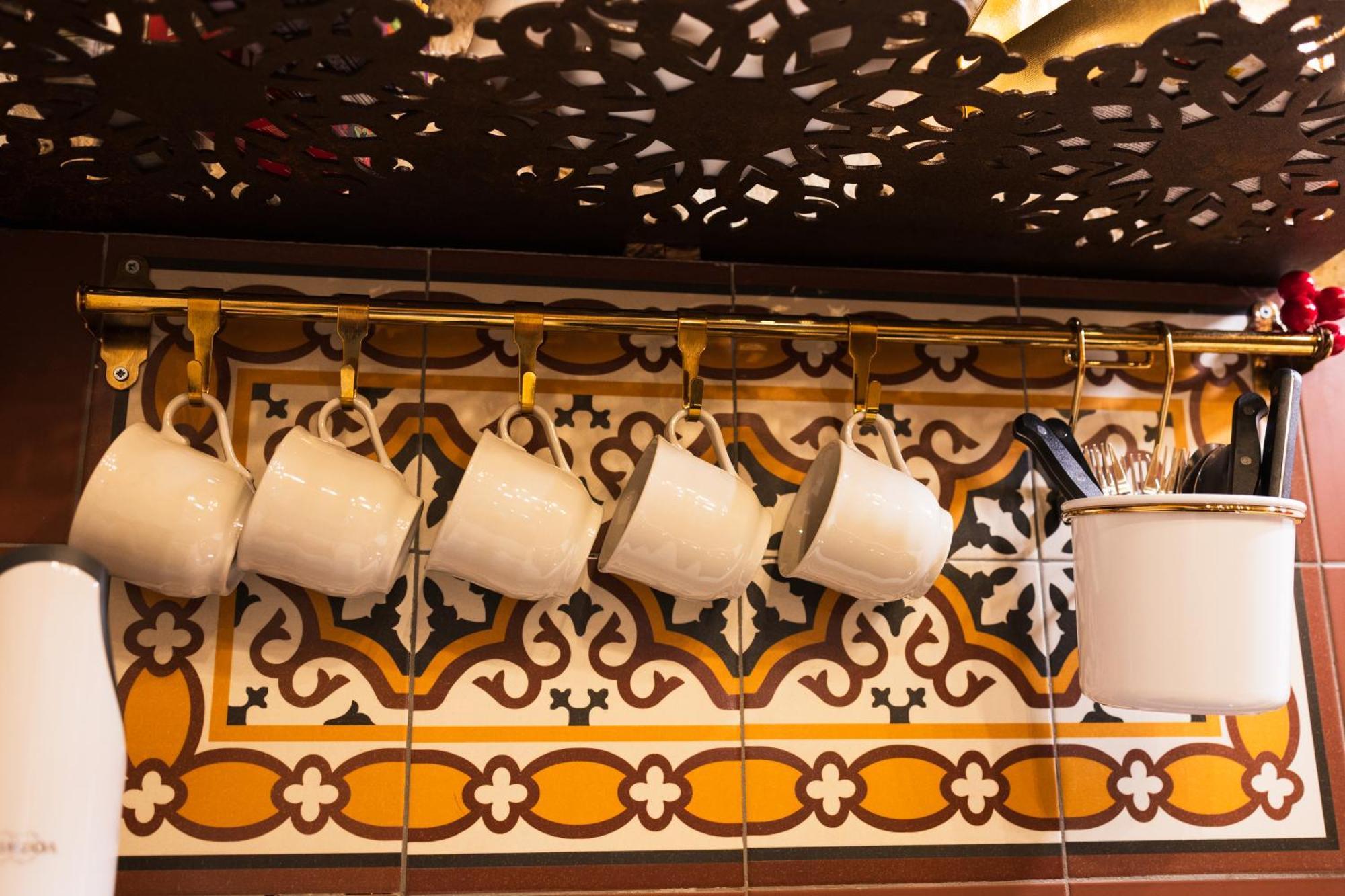 I Leoni Di Rosaroll Bed & Breakfast Napoli Bagian luar foto